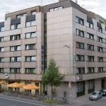 Hotel located in the vicinity of Westafallenhallen, just 6 minutes by walking distance from exhibition venue. Guests can use wellness and indoor pool. All rooms feature modern furniture, cable TV, wi-fi internet, minibar and bathroom. Centenary dogshow 2010 in Dortmund, Germany, located only 0,6 km from exhibition. Price for double room starts at 102 € EUR.